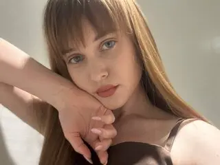 Jasmin ass show BettySamers