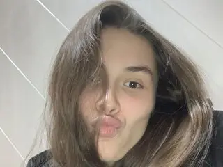 Webcam shows toy MarissaFitzen